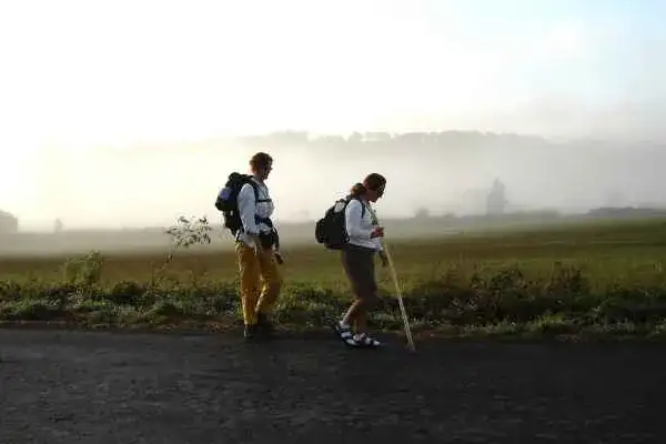 wandern. abschalten. auftanken.